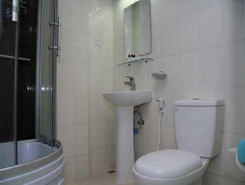 Hotel Bo Bo Min Янгон Экстерьер фото